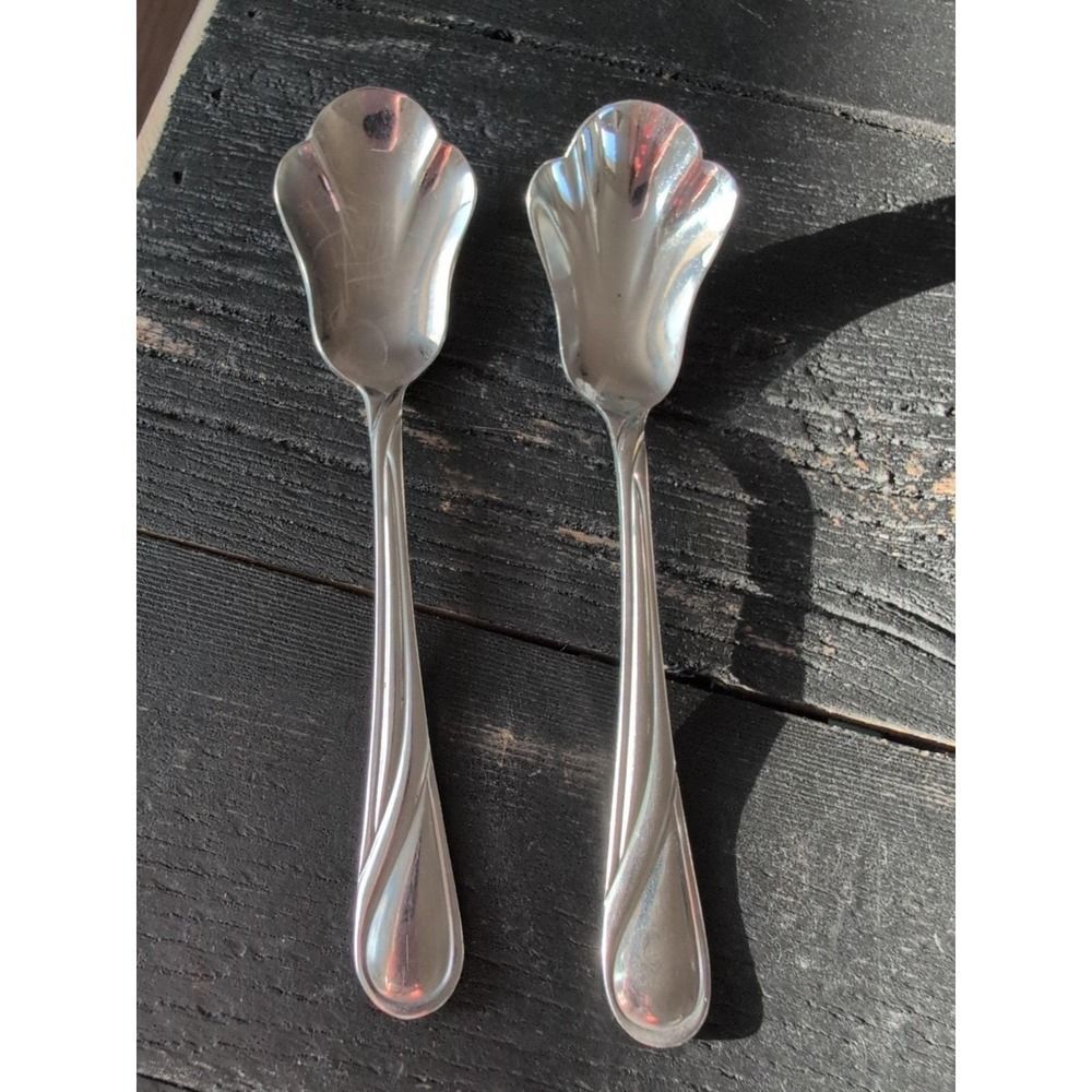 Pfaltzgraff GLENNBROOK Stainless Swirl  Gloss Silverware Sugar Swell Spoons Two